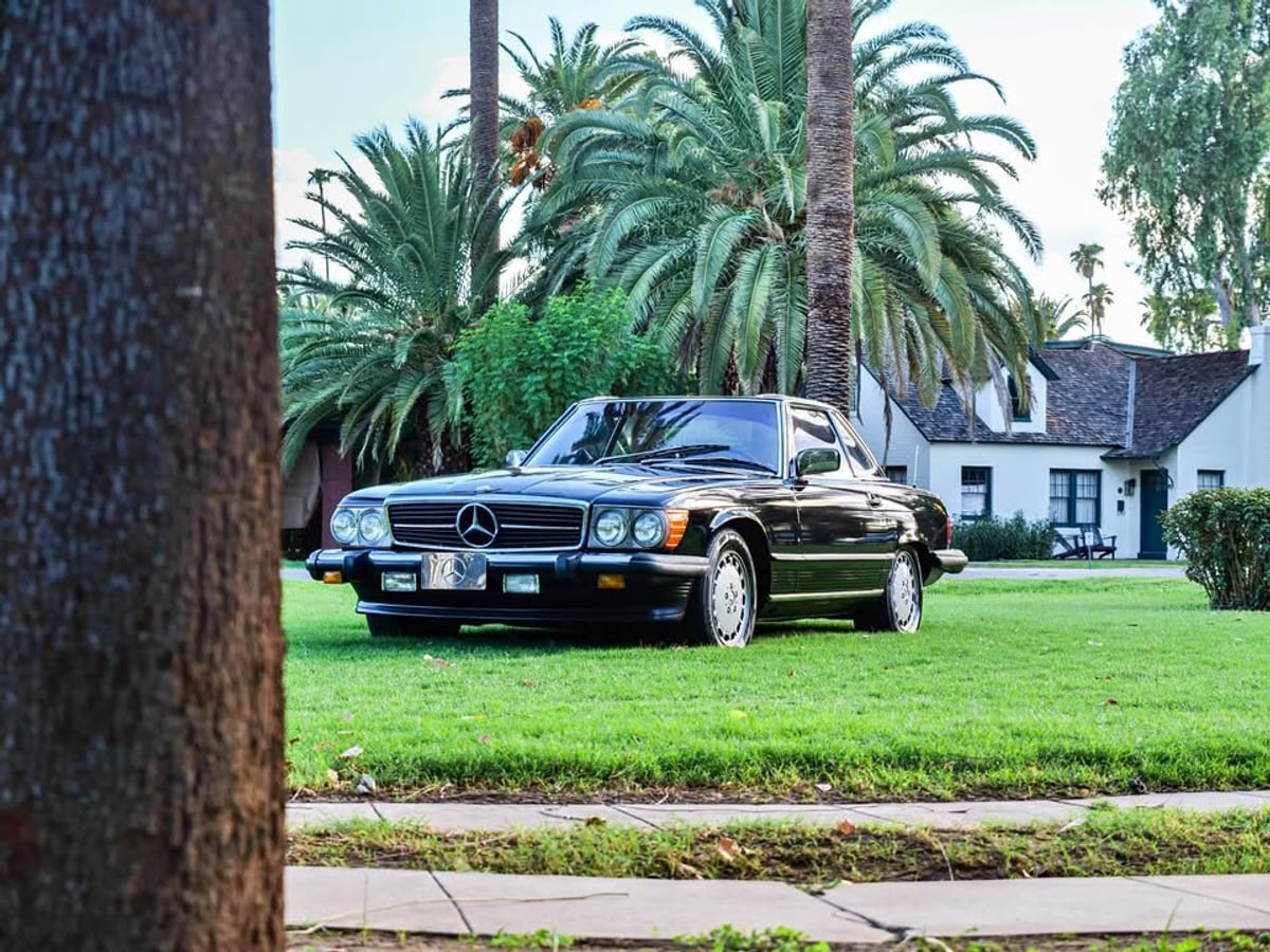 1987 Mercedes-Benz 560 SL