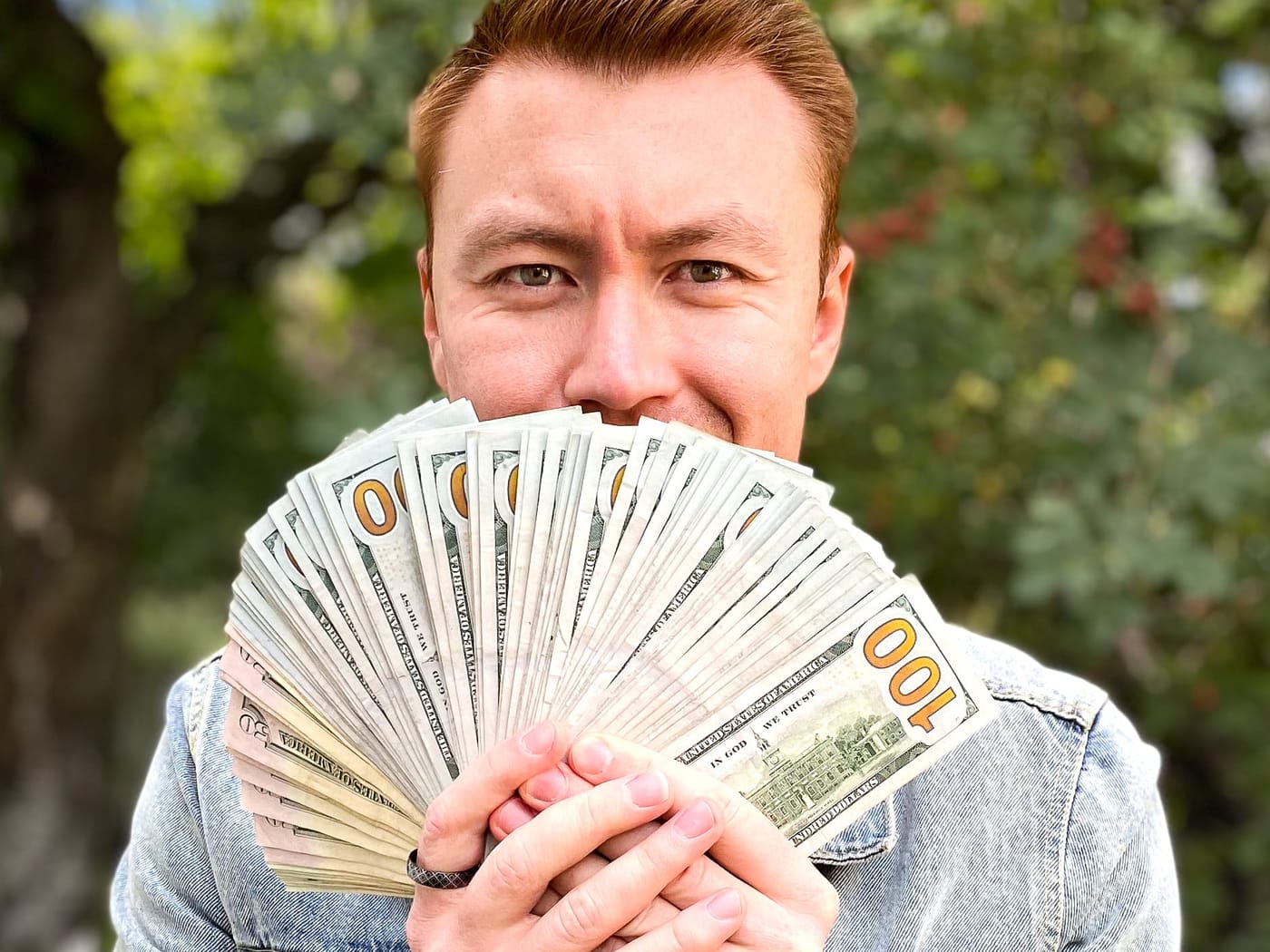 Cash paid for a car at CarVeyor